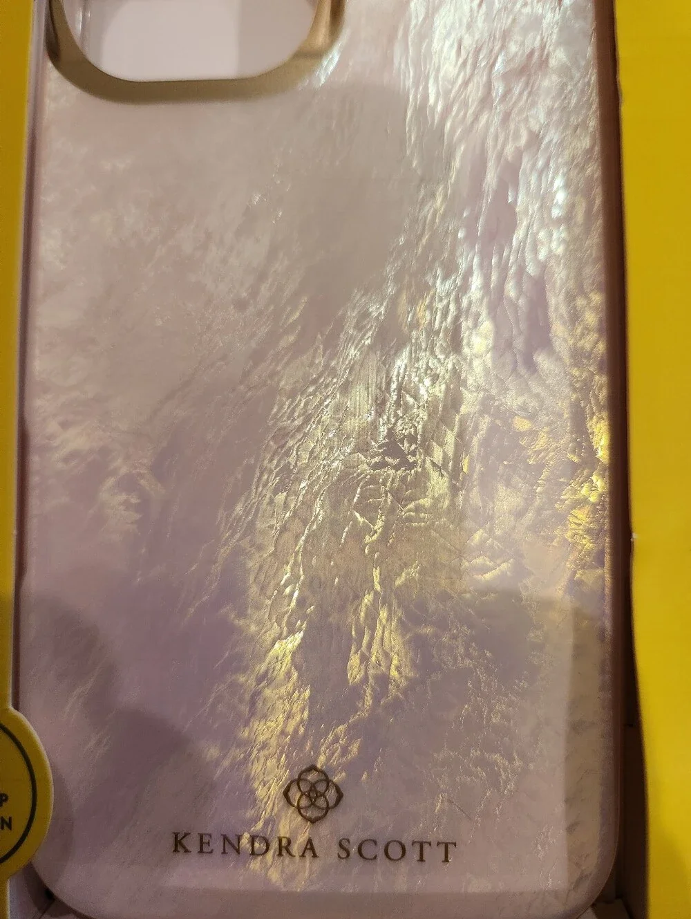 Kendra Scott iPhone 16 Phone Case with MagSafe - Ivory, NWT*